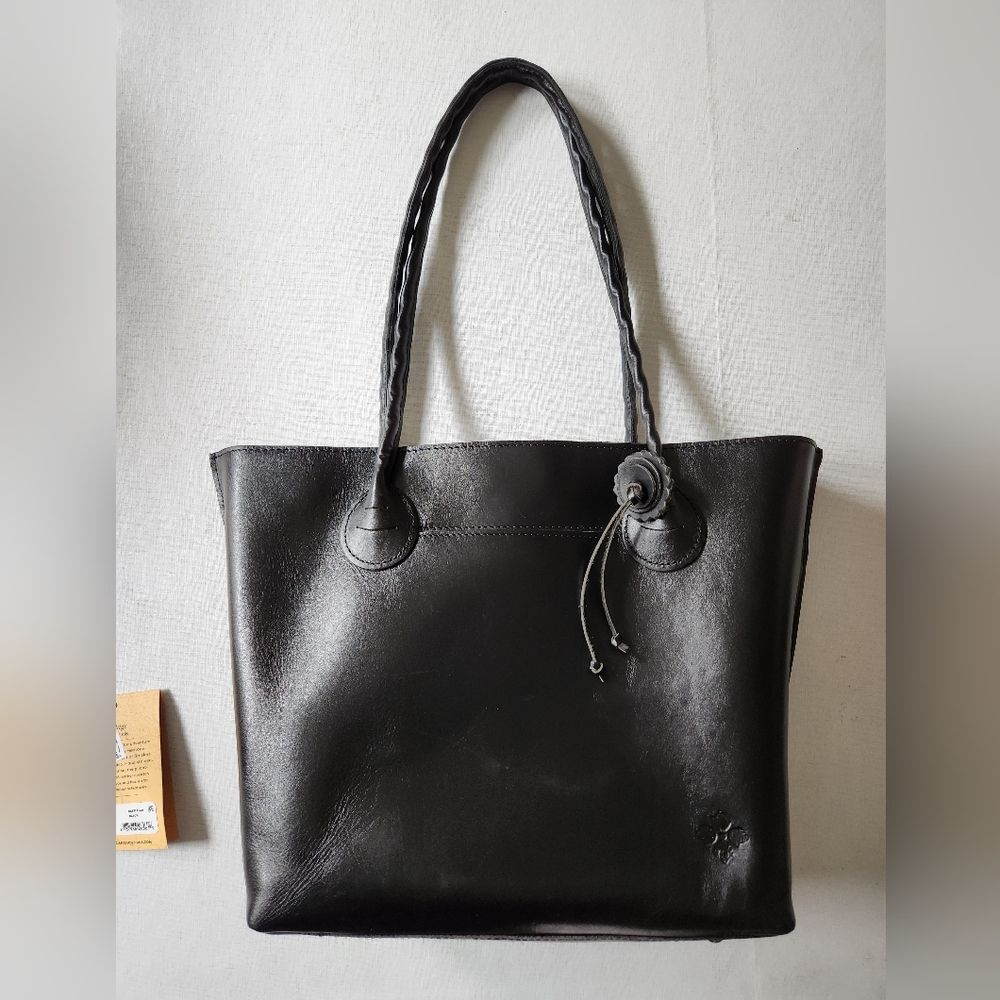 Patricia Nash Tote NWT